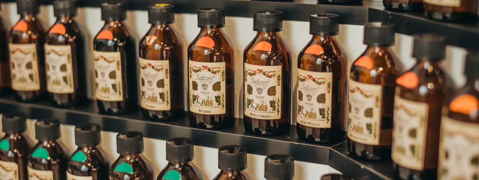 Atelier Galimard, creating your own perfume in Mauritius